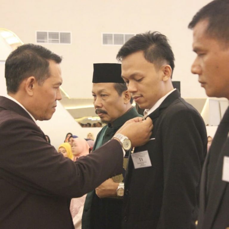 Alumni Ners Ikuti Angkat Sumpah Profesi & Pelepasan Lulusan