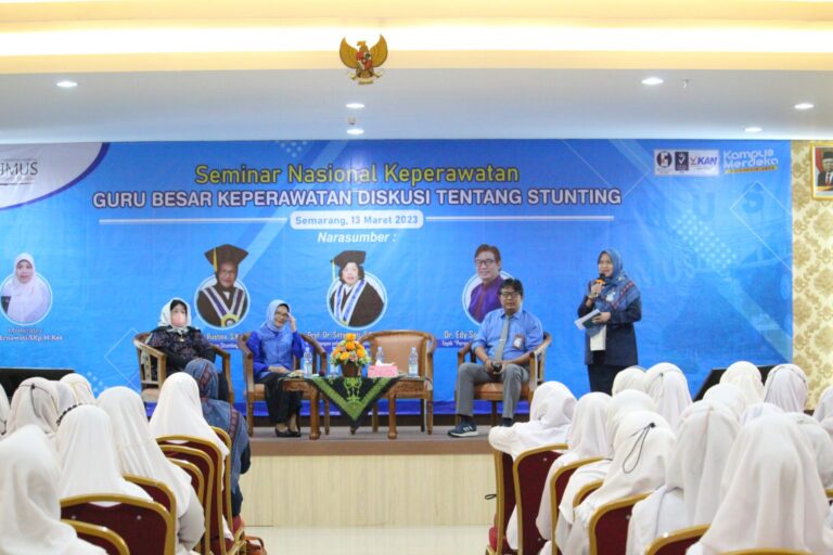 Guru Besar Bicara Stunting di Keperawatan Unimus